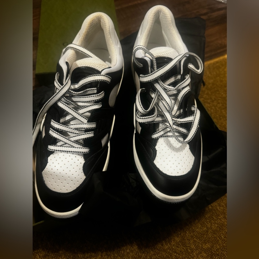Gucci Leather Printed Sneakers in Black & White sz 8 1/2